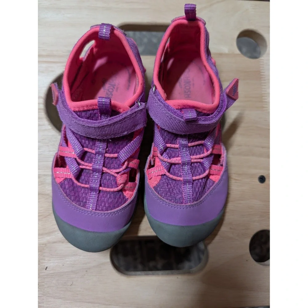 OshKosh Bgosh Girls Purple Pink Closed Toe Athletic Water Sandals Size 11 Kids
